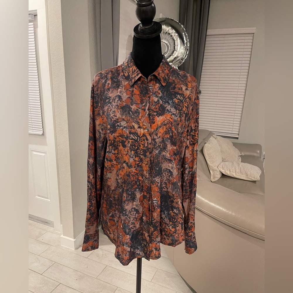 NWT Peruvian Connection Abstract Floral potpourri Shirt SZ L